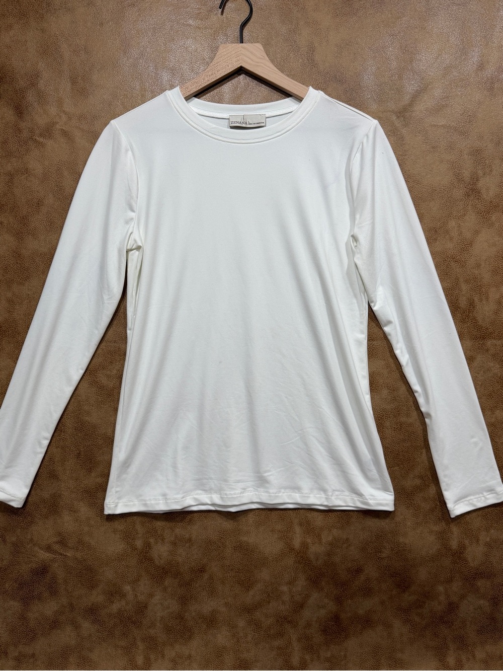 Zenana White Long Sleeve Crew Neck Stretch Top Women’s Size L